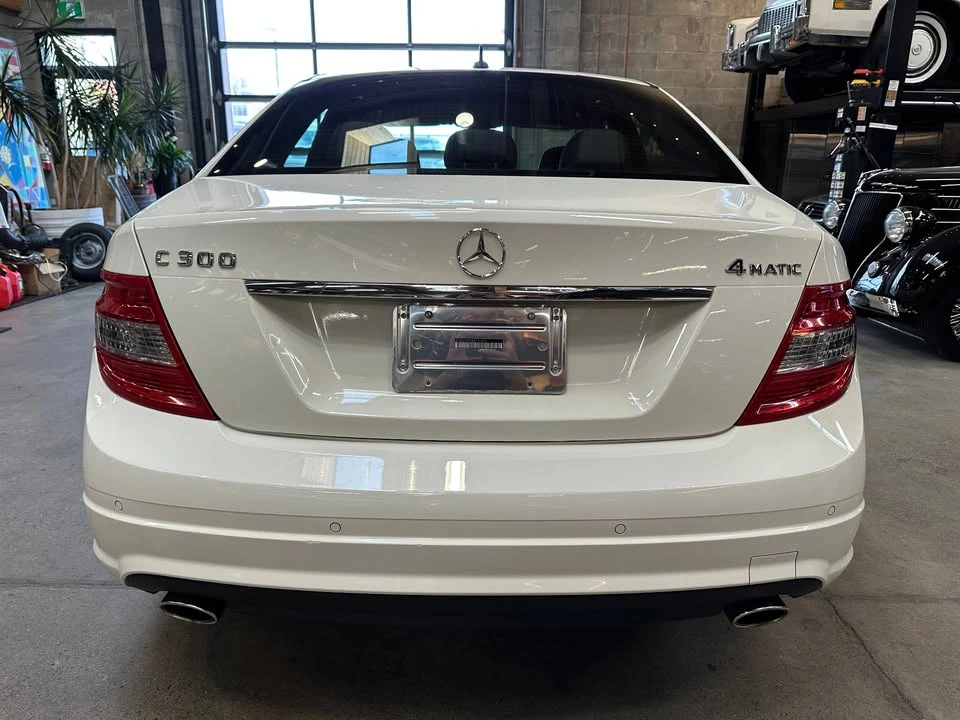 2011 Mercedes-Benz W204 C-Class - Image 5 of 19