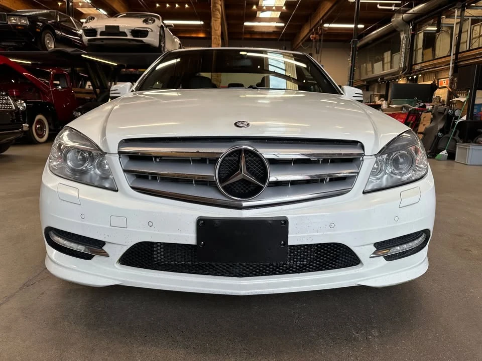 2011 Mercedes-Benz W204 C-Class - Image 2 of 19