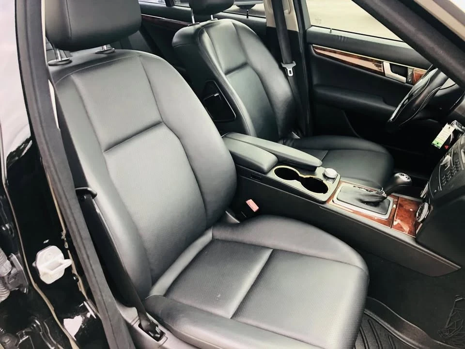 2011 Mercedes-Benz W204 C-Class - Image 12 of 20