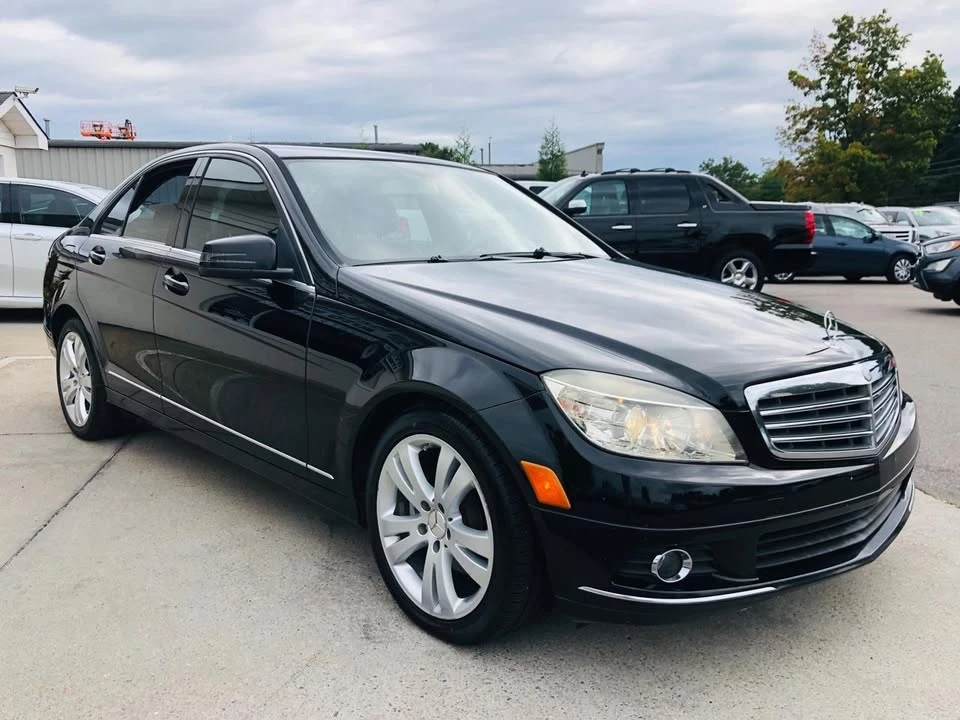 2011 Mercedes-Benz W204 C-Class - Image 5 of 19