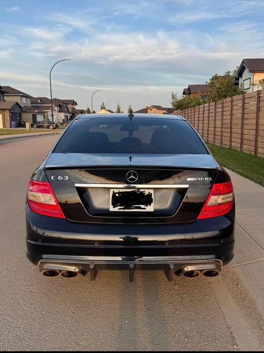 2011 Mercedes-Benz W204 C-Class - Image 2 of 9