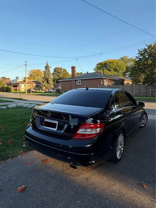 2011 Mercedes-Benz W204 C-Class - Image 3 of 7