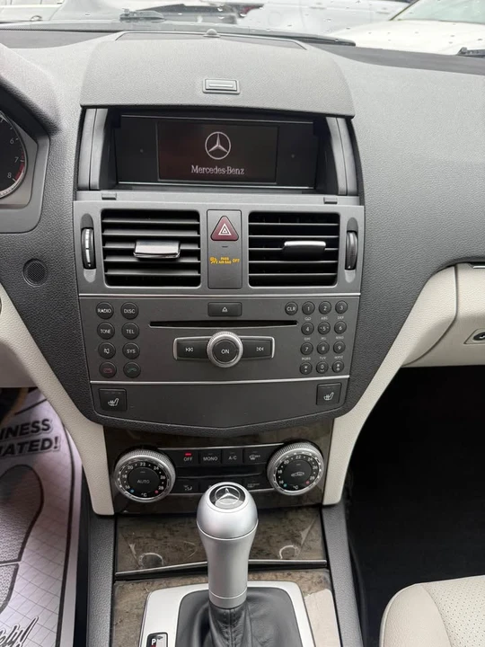 2011 Mercedes-Benz W204 C-Class - Image 11 of 11