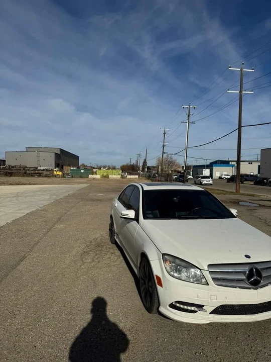 2011 Mercedes-Benz W204 C-Class - Image 4 of 10