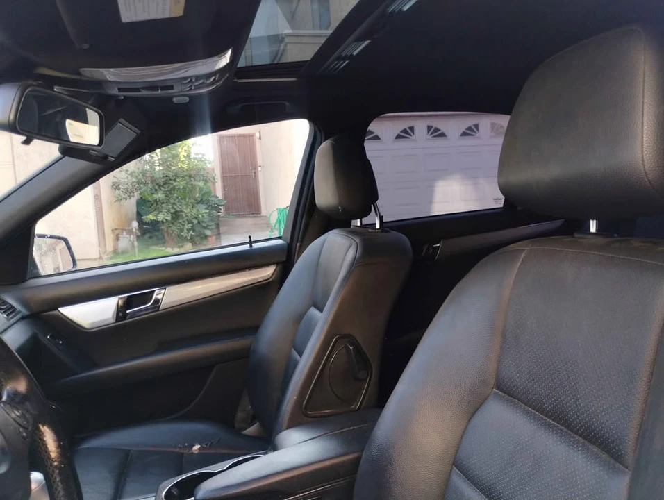 2011 Mercedes-Benz W204 C-Class - Image 3 of 4