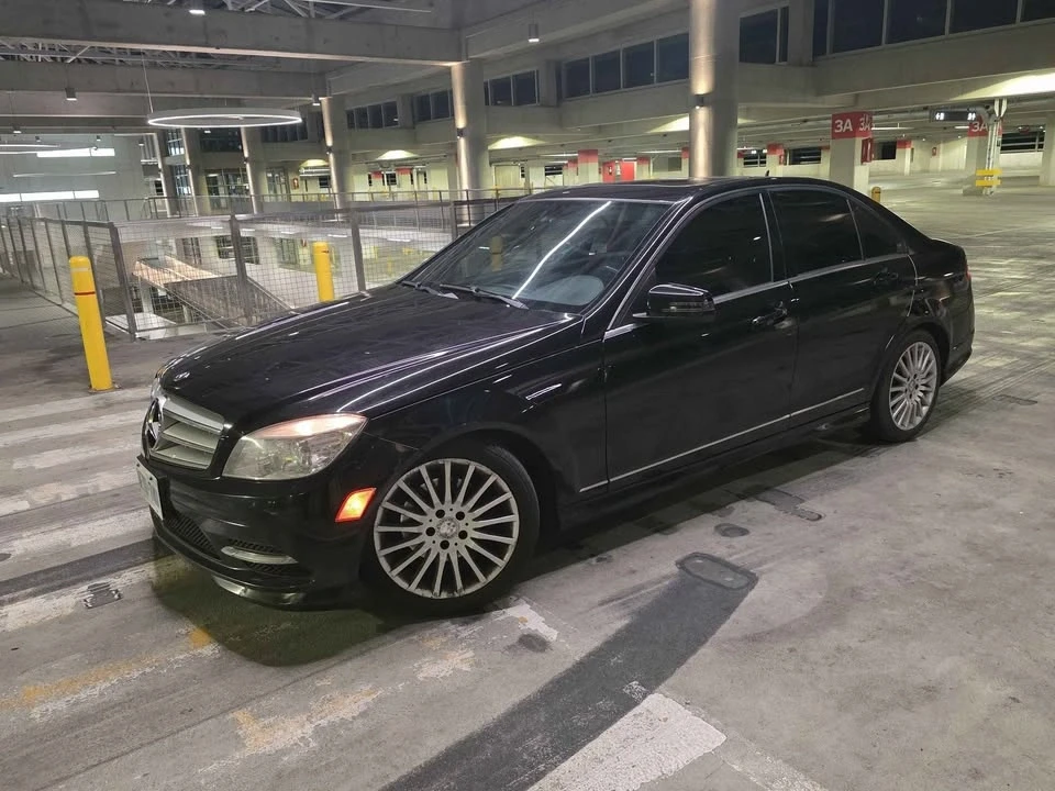 2011 Mercedes-Benz W204 C-Class - Image 10 of 13