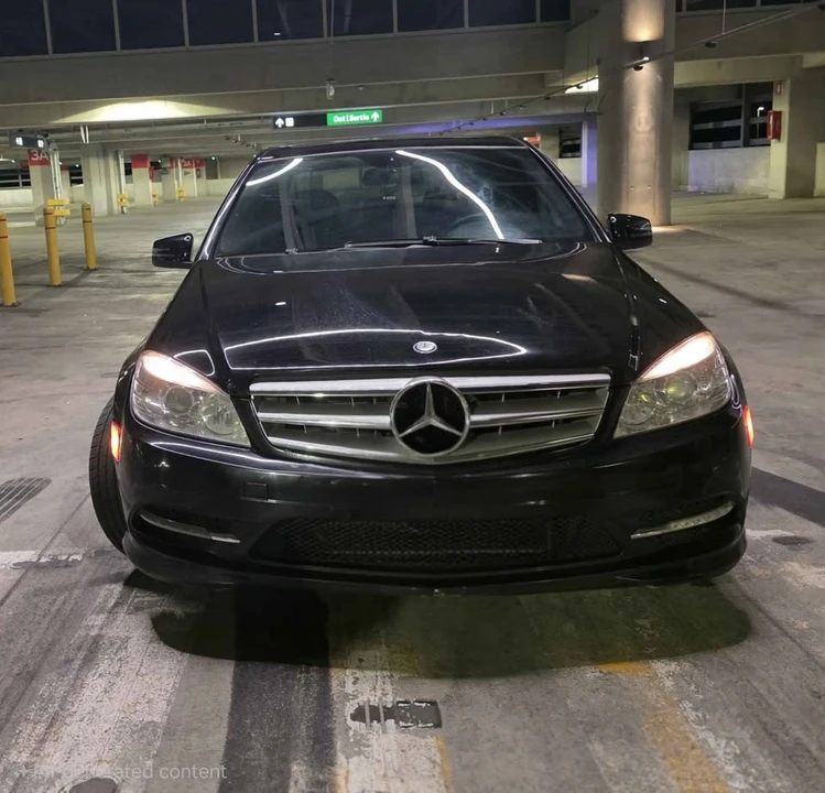 2011 Mercedes-Benz W204 C-Class - Image 5 of 13