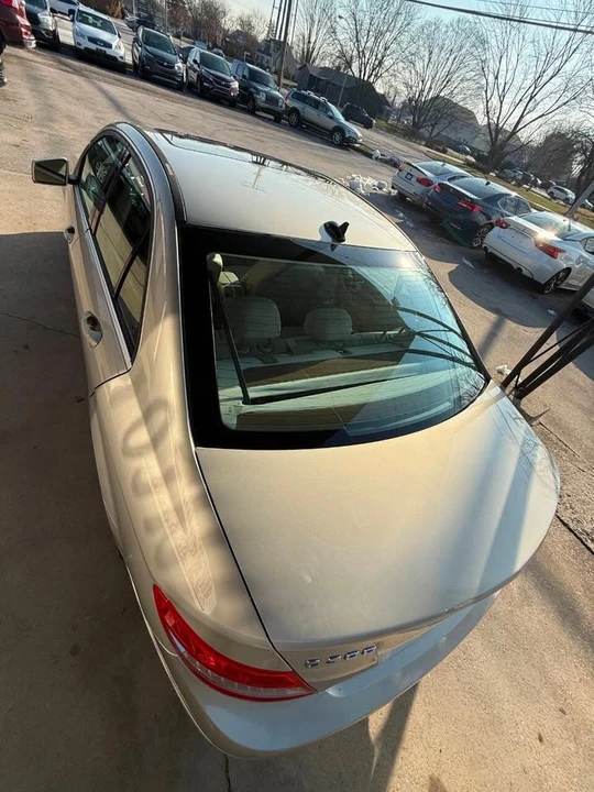 2011 Mercedes-Benz W204 C-Class - Image 7 of 20