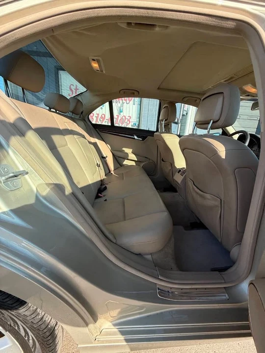 2011 Mercedes-Benz W204 C-Class - Image 11 of 20
