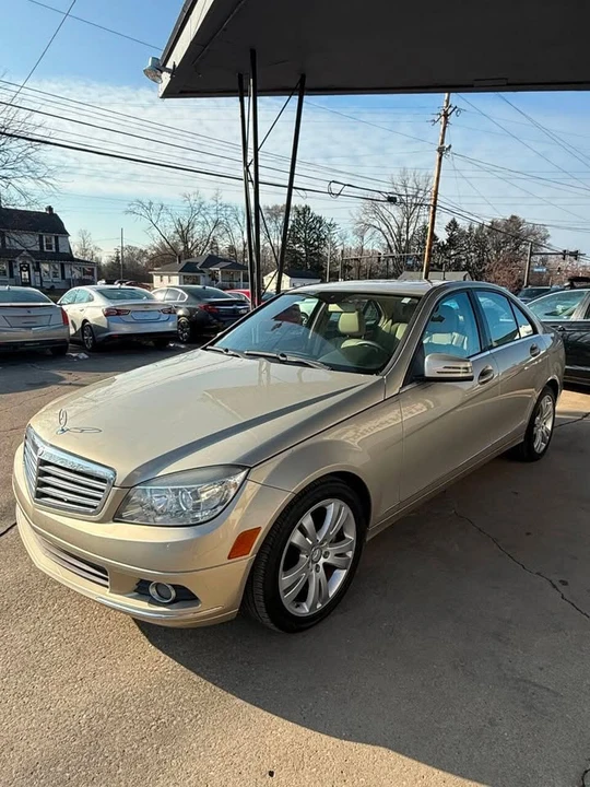 2011 Mercedes-Benz W204 C-Class - Image 3 of 20