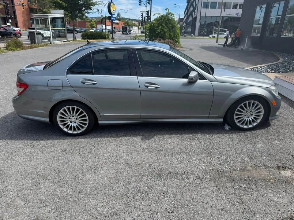 2011 Mercedes-Benz W204 C-Class - Image 5 of 12