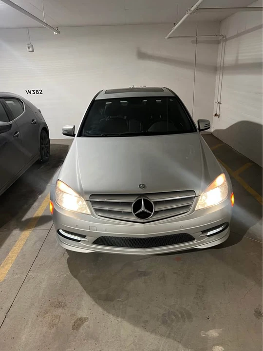 2011 Mercedes-Benz W204 C-Class - Image 2 of 14