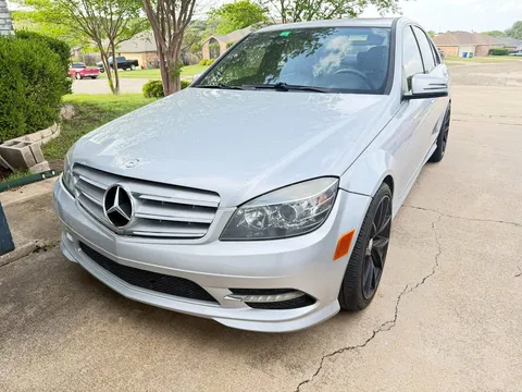 2011 Mercedes-Benz C300