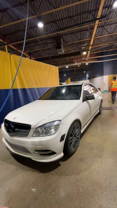 2011 Mercedes-Benz W204 C-Class - Image 3 of 3