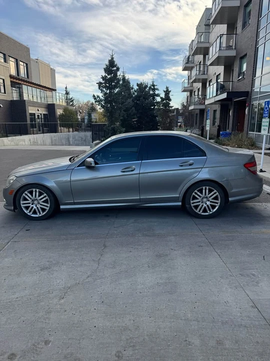 2011 Mercedes-Benz W204 C-Class - Image 5 of 14