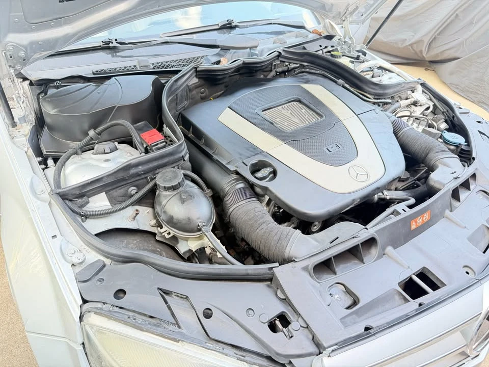 2011 Mercedes-Benz W204 C-Class - Image 7 of 7