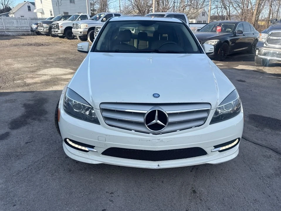 2011 Mercedes-Benz W204 C-Class - Image 2 of 18