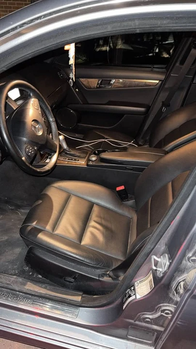 2011 Mercedes-Benz W204 C-Class - Image 10 of 14