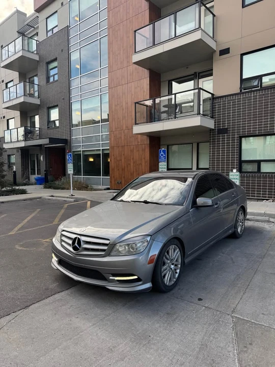 2011 Mercedes-Benz W204 C-Class - Image 6 of 14