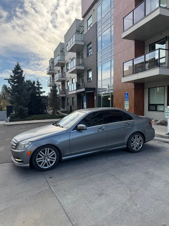 2011 Mercedes-Benz W204 C-Class - Image 11 of 14