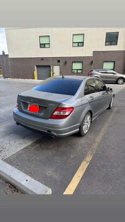 2011 Mercedes-Benz W204 C-Class - Image 2 of 14