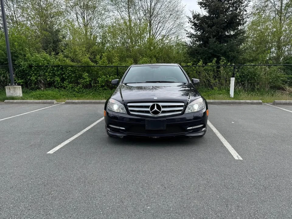 2011 Mercedes-Benz W204 C-Class - Image 2 of 11