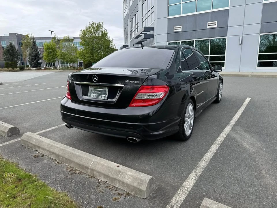 2011 Mercedes-Benz W204 C-Class - Image 6 of 11