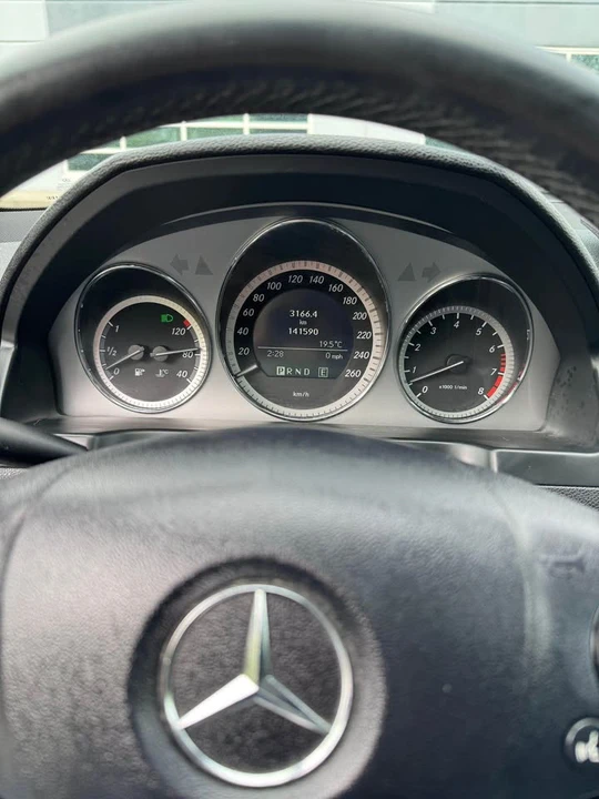 2011 Mercedes-Benz W204 C-Class - Image 11 of 11