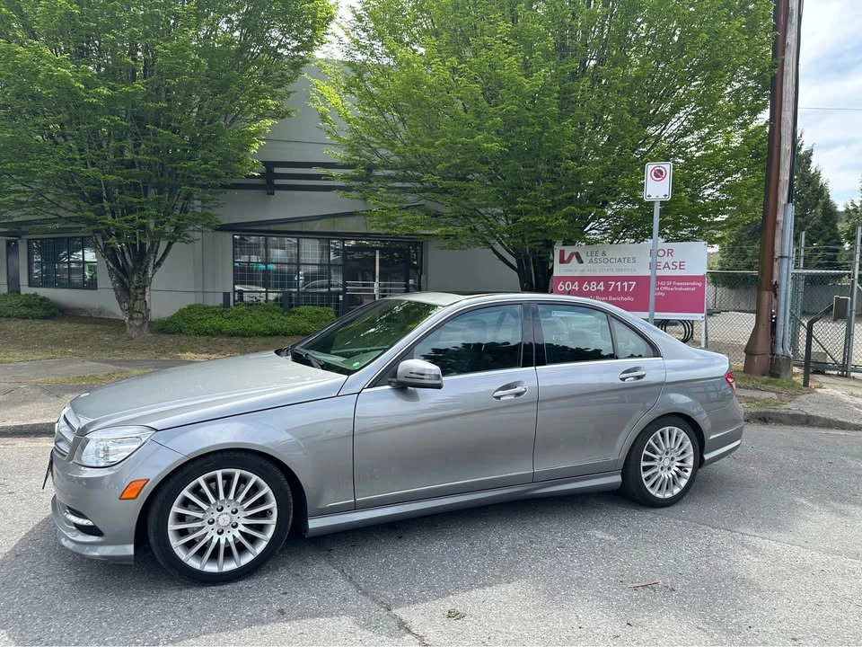 2011 Mercedes-Benz W204 C-Class - Image 2 of 6