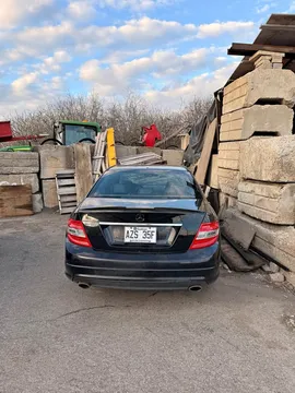 2011 Mercedes-Benz C-Class C250