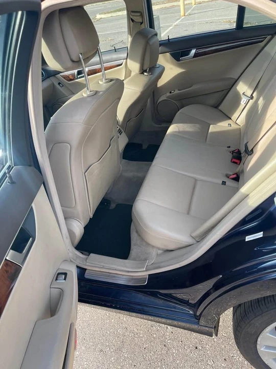 2011 Mercedes-Benz W204 C-Class - Image 16 of 20