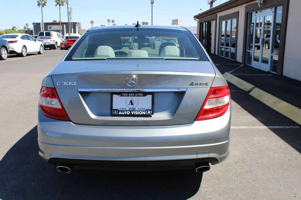 2011 Mercedes-Benz W204 C-Class - Image 5 of 16