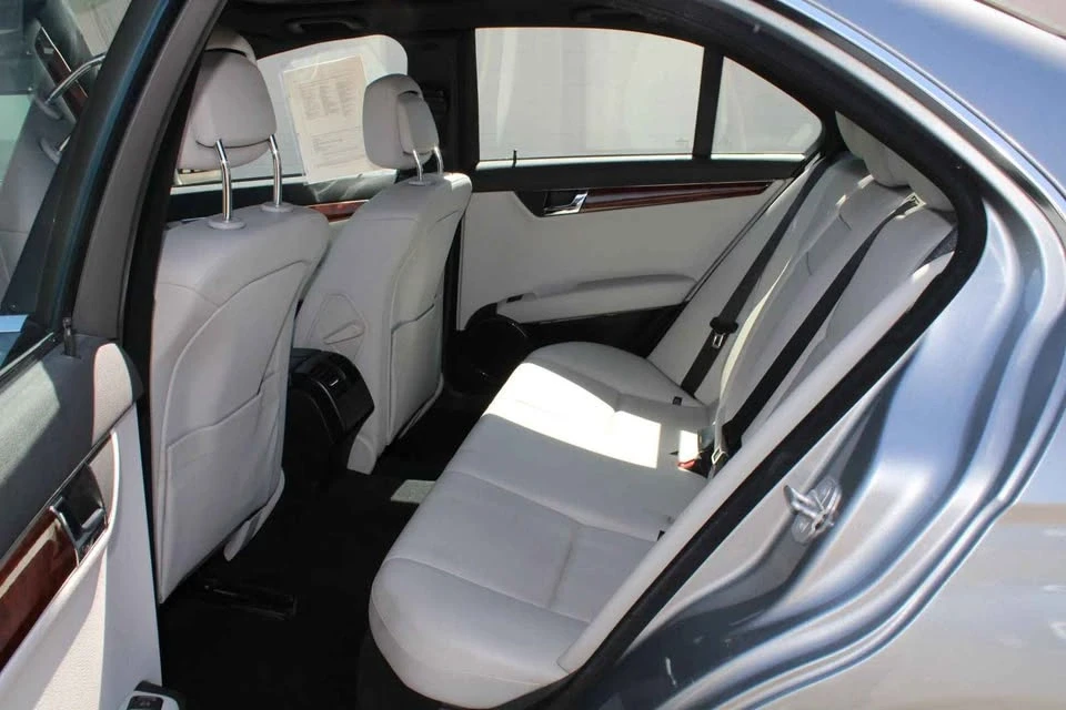 2011 Mercedes-Benz W204 C-Class - Image 12 of 16