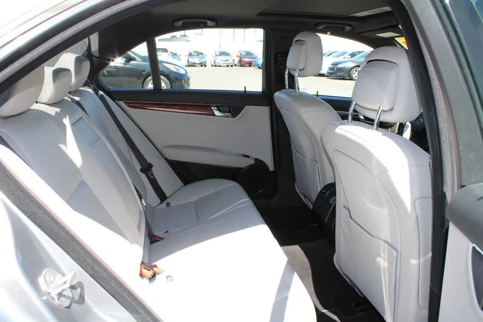 2011 Mercedes-Benz W204 C-Class - Image 14 of 16