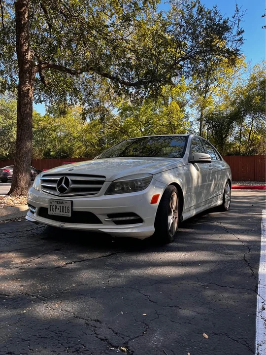 2011 Mercedes-Benz W204 C-Class - Image 6 of 10