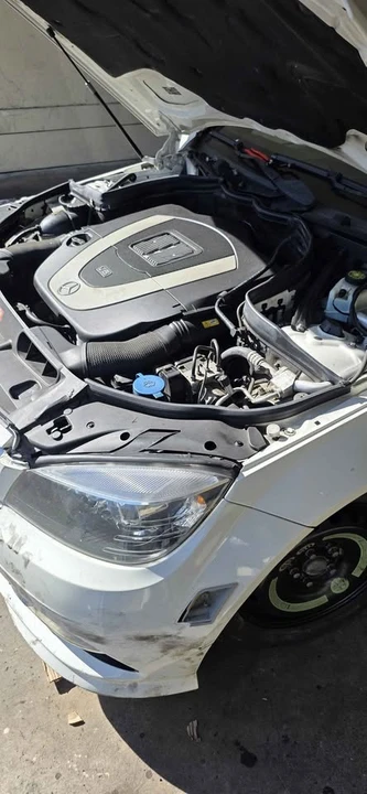 2011 Mercedes-Benz W204 C-Class - Image 4 of 4