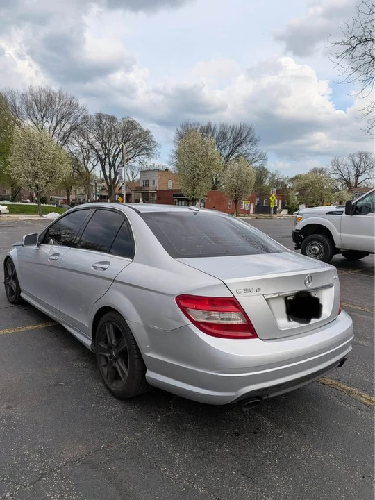 2011 Mercedes-Benz W204 C-Class - Image 4 of 6