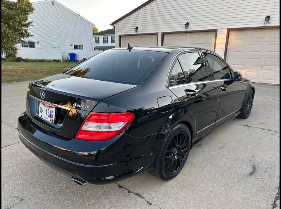 2011 Mercedes-Benz W204 C-Class - Image 3 of 11