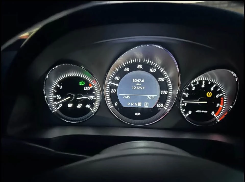 2011 Mercedes-Benz W204 C-Class - Image 8 of 11
