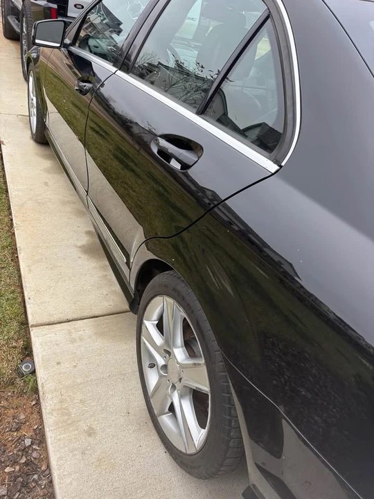 2011 Mercedes-Benz W204 C-Class - Image 6 of 16