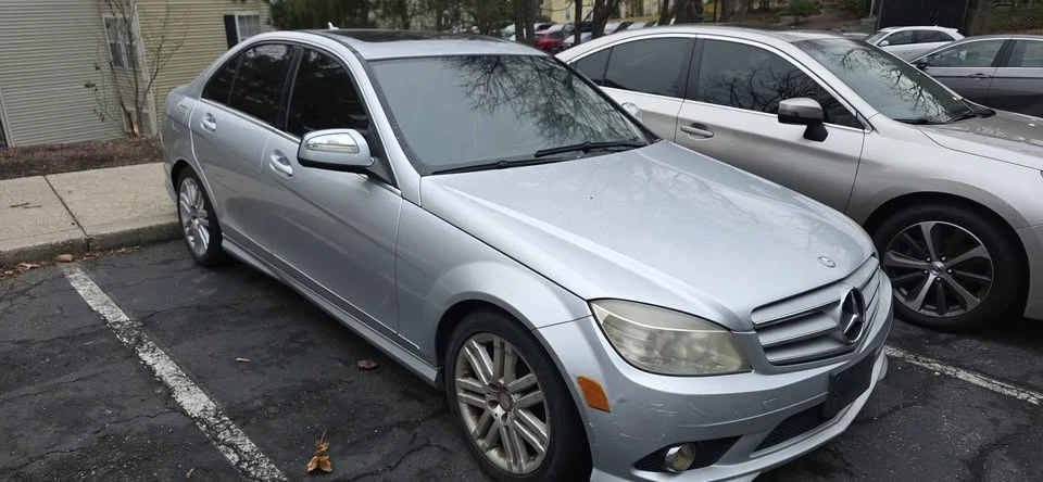 2011 Mercedes-Benz W204 C-Class - Image 2 of 7
