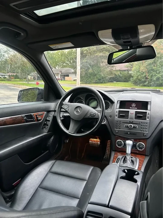 2011 Mercedes-Benz W204 C-Class - Image 4 of 5