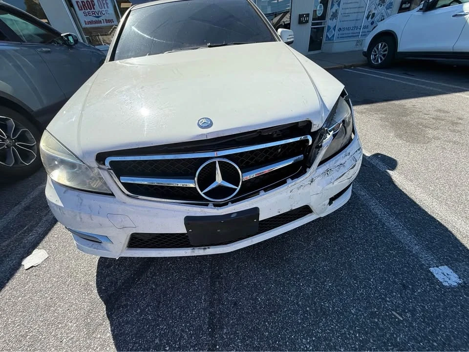 2011 Mercedes-Benz W204 C-Class - Image 4 of 5