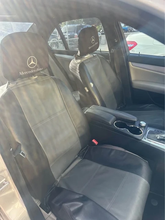 2011 Mercedes-Benz W204 C-Class - Image 4 of 10