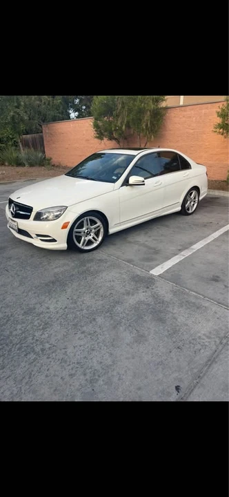 2011 Mercedes-Benz W204 C-Class - Image 4 of 4