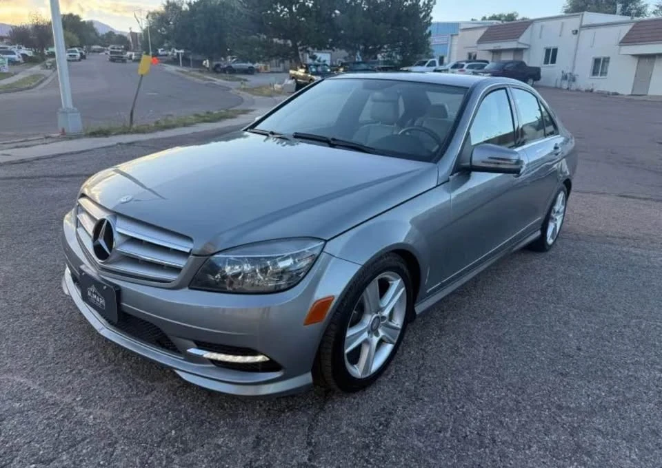 2011 Mercedes-Benz W204 C-Class - Image 3 of 12
