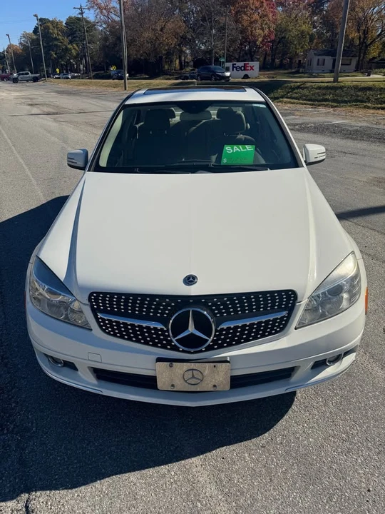 2011 Mercedes-Benz W204 C-Class - Image 7 of 14