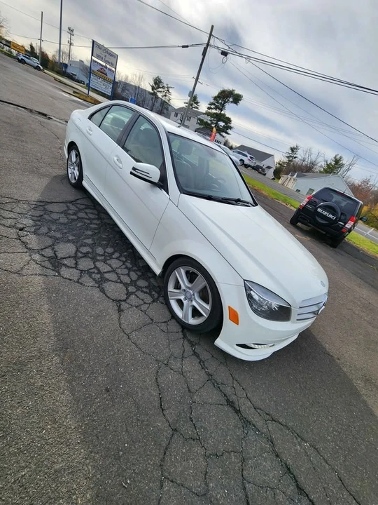 2011 Mercedes-Benz W204 C-Class - Image 3 of 11