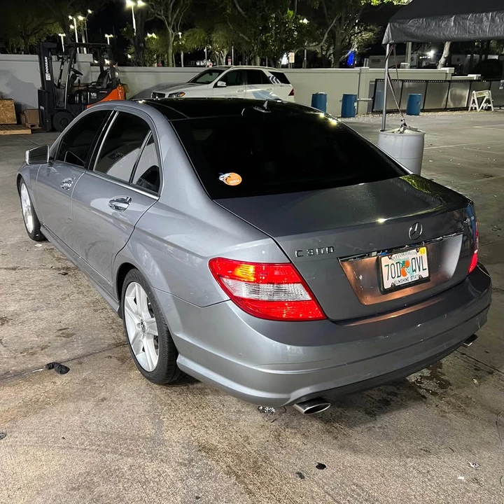 2011 Mercedes-Benz W204 C-Class - Image 3 of 13