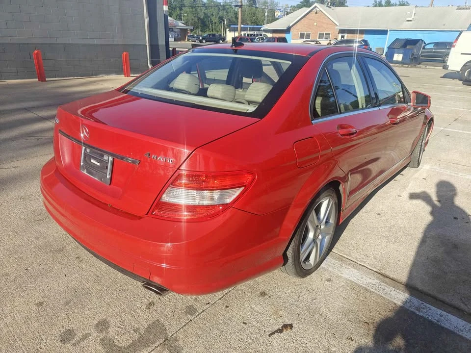 2011 Mercedes-Benz W204 C-Class - Image 6 of 10